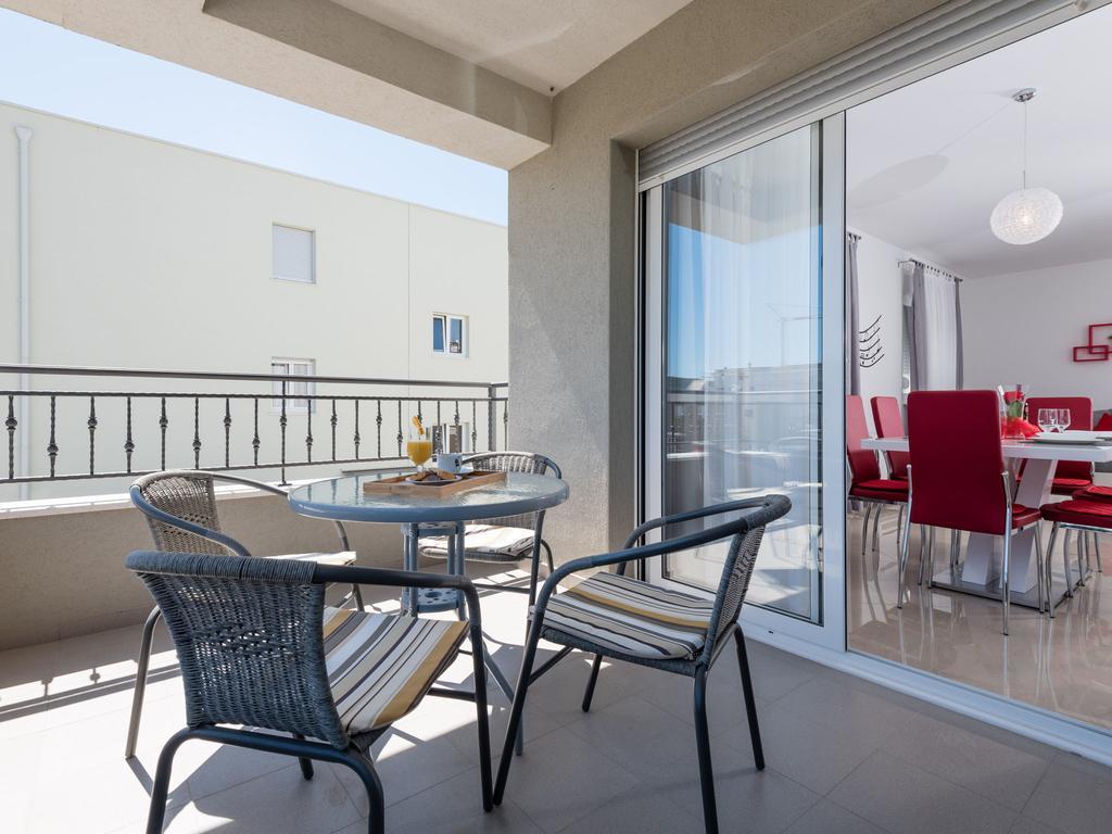 Apartment Bingo Trogir Exterior foto