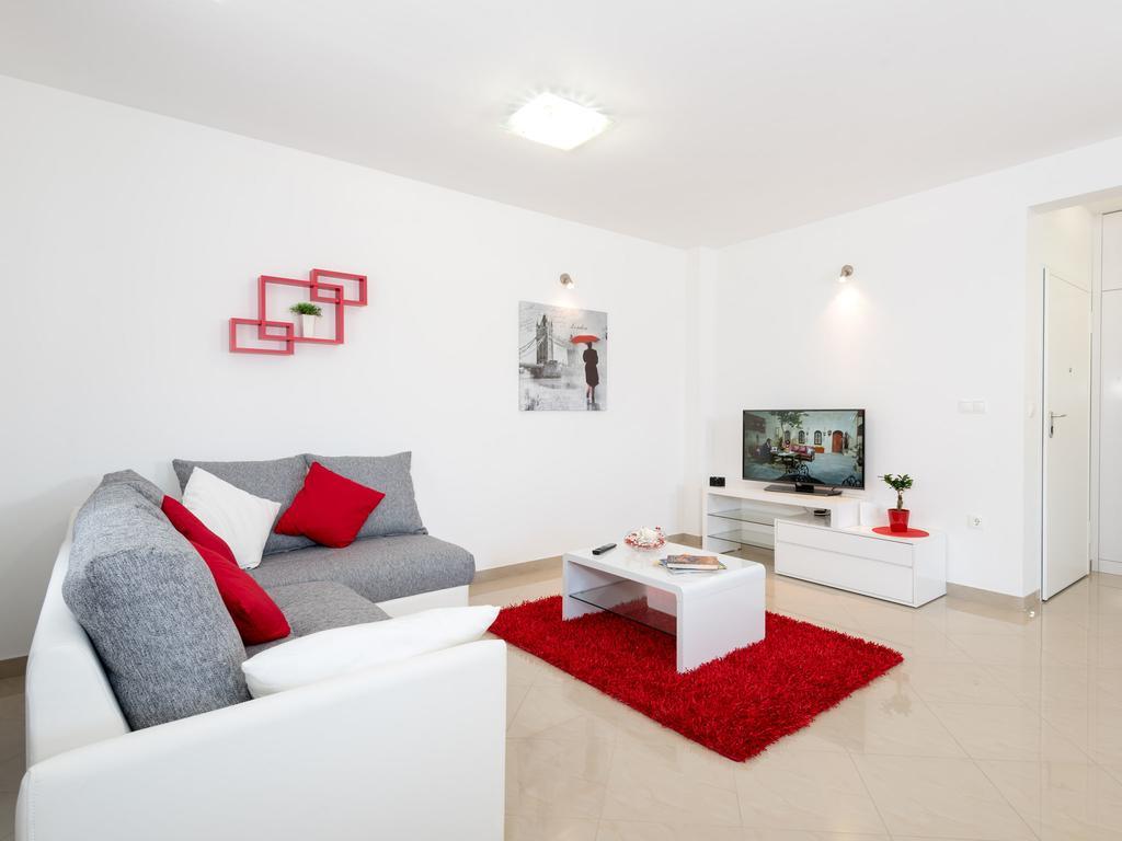 Apartment Bingo Trogir Exterior foto