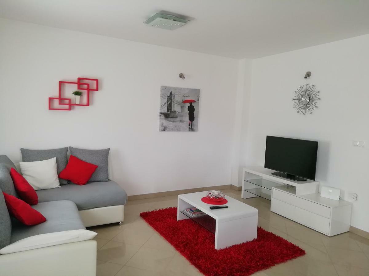 Apartment Bingo Trogir Exterior foto